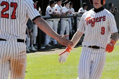 Konawa Tigers Claw Past Little Axe in Second Inning Thursday